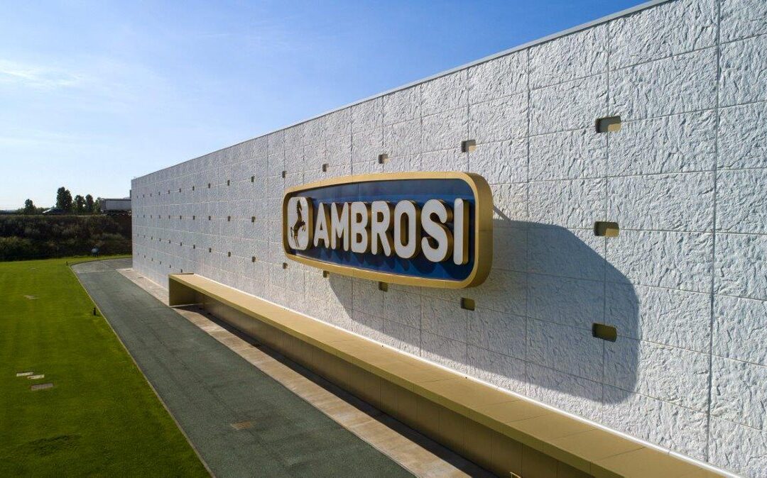 Mayenne: il colosso lattiero-caseario Lactalis acquisisce il produttore italiano Ambrosi.